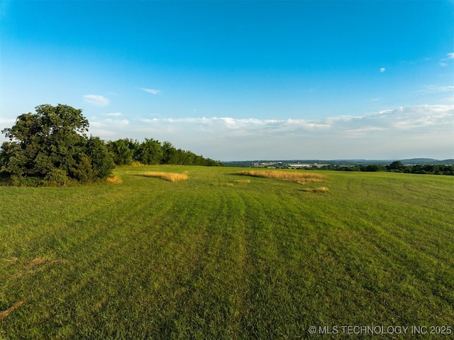 17022 W Grandview Rd, Tahlequah, OK 74464
