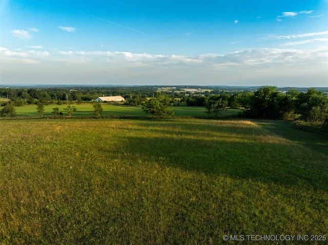17022 W Grandview Rd, Tahlequah, OK 74464