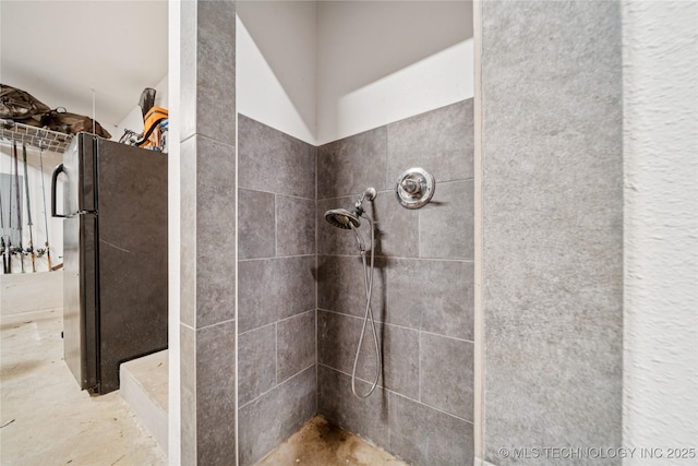 7383 S 288th E Ave, Broken Arrow, OK 74014 - bathroom featuring a tile shower