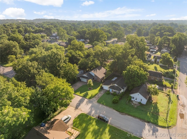 715 S Muskogee St, Sapulpa, OK 74066 - aerial view of residential area featuring a forest