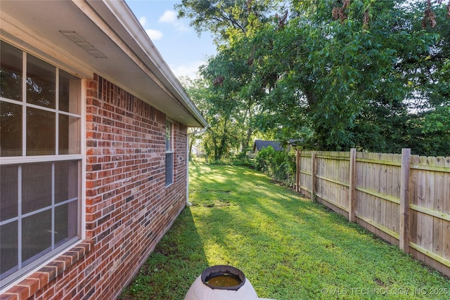 715 S Muskogee St, Sapulpa, OK 74066 - view of yard