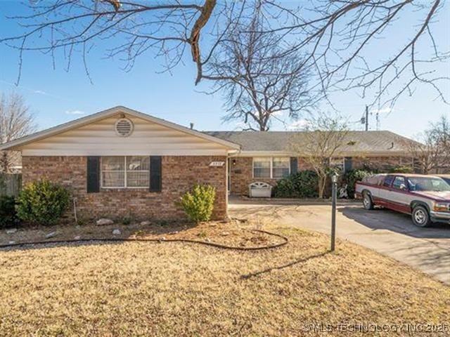 2313 S 82nd E Ave, Tulsa, OK 74129 - photo 1