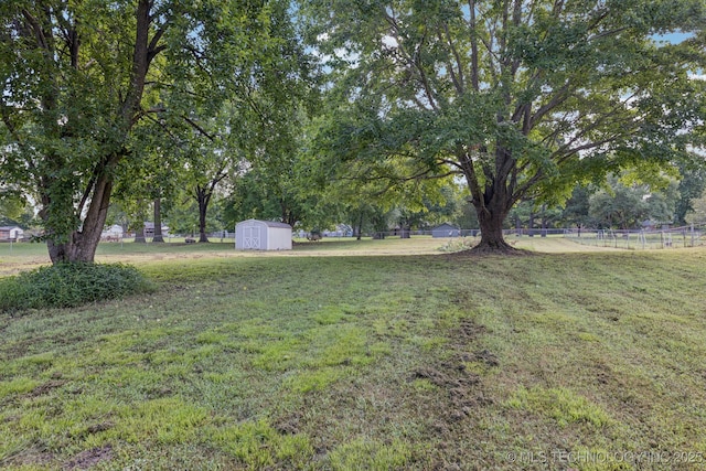 10421 S 197th E Ave, Broken Arrow, OK 74014 - view of yard with a storage unit