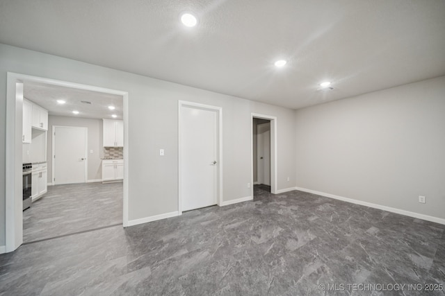 314 W Olney Ave, Chouteau, OK 74337 - photo 6