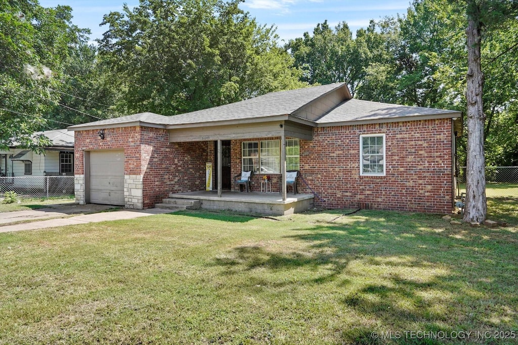 6645 N Trenton Ave, Tulsa, OK 74126 - photo 1