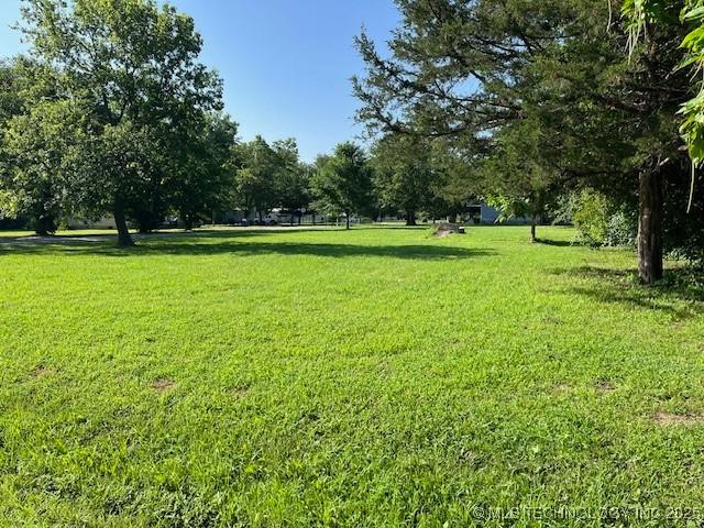 720 E 3rd St, Dewey, OK 74029 - photo 4
