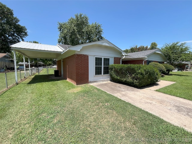1003 NW 10th St, Stigler, OK 74462 - photo 2