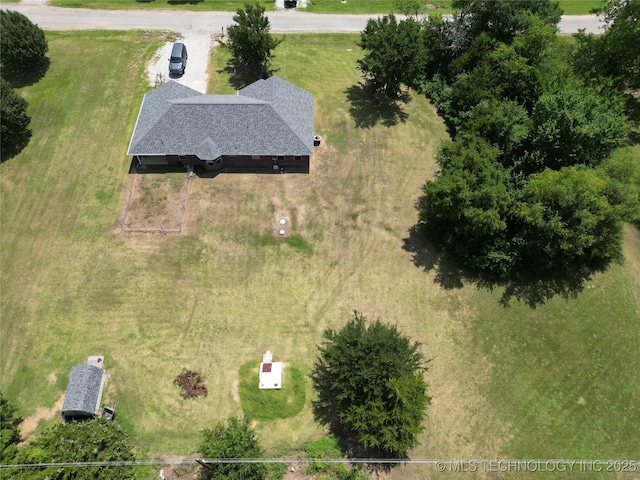 563 Abshire Cir, Lone Grove, OK 73401 - photo 32