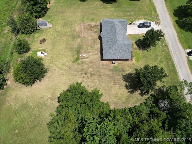 563 Abshire Cir, Lone Grove, OK 73401 - photo 33