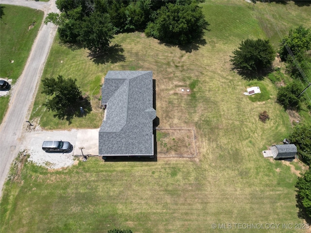 563 Abshire Cir, Lone Grove, OK 73401 - photo 34