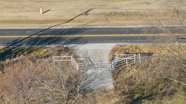 201 S Harvard Rd, Mounds, OK 74047 - photo 5