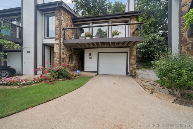 1517 Riverside Dr Unit 1517, Tulsa, OK 74119 - photo 2