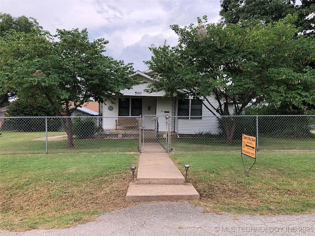 510 S Grand Ave, Drumright, OK 74030 - photo 1