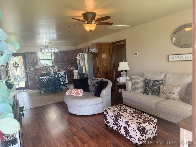104 Overland Ct, Shawnee, OK 74804 - photo 2