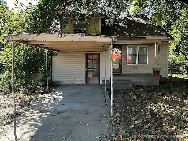 303 S B, Davis, OK 73030 - photo 2