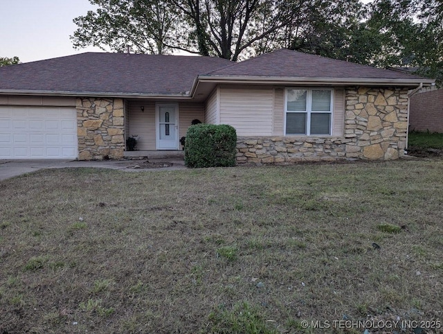 643 S Maywood St, Claremore, OK 74017 - photo 1