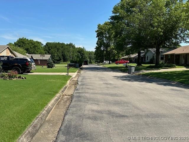 405 Parkwood Dr, Wagoner, OK 74467 - photo 35