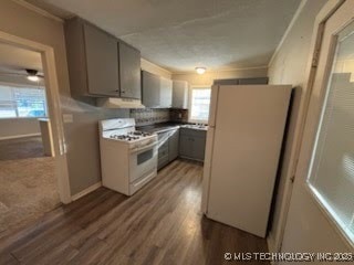 2207 W 41st St, Tulsa, OK 74107 - photo 9