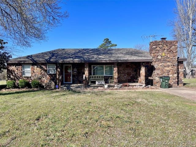 1205 N 8th St, Henryetta, OK 74437 - photo 1