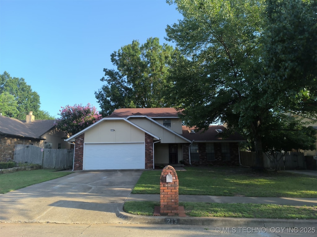 213 W Quanah St S, Broken Arrow, OK 74011 - photo 1
