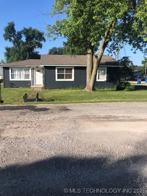 310 SW 1st St, Adair, OK 74330 - photo 1