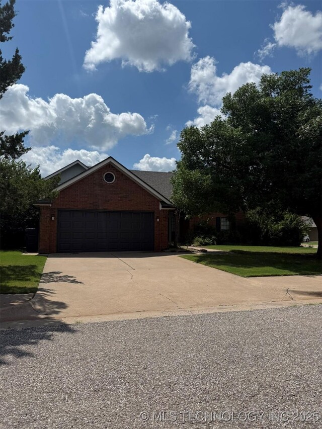 15517 Juniper Dr, Edmond, OK 73013 - photo 1