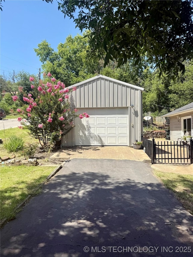 1018 W Merrick St, Henryetta, OK 74437 - photo 4