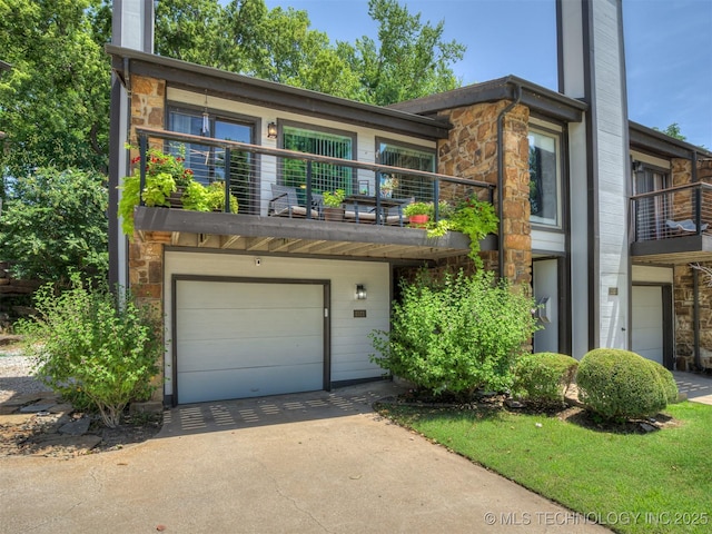 1521 S Riverside Dr Unit 1521, Tulsa, OK 74119 - photo 1