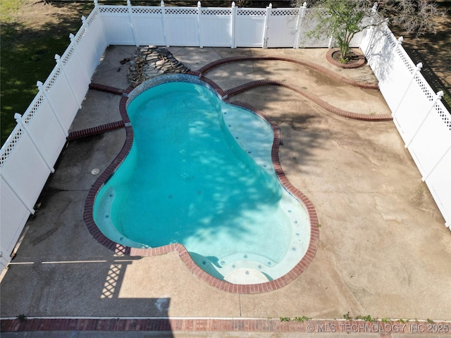 2410 Augusta Rd, Ardmore, OK 73401 - photo 9