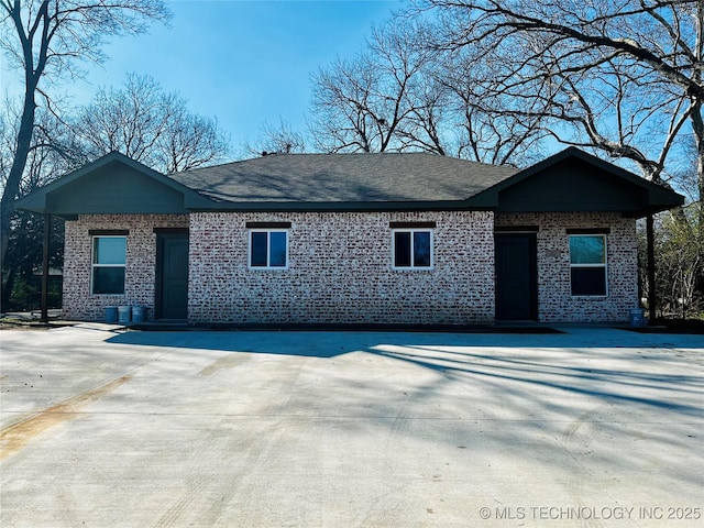 323 S 5th, Durant, OK 74701 - photo 1
