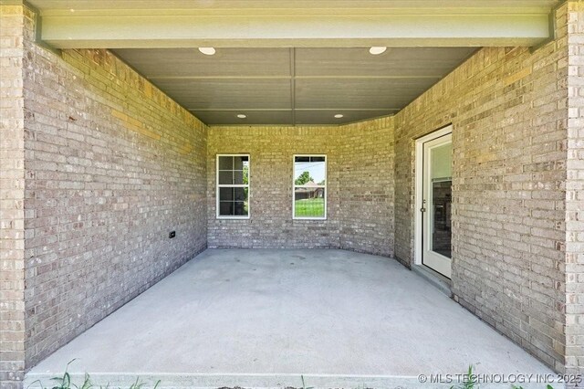 2209 E 31st Pl, Tulsa, OK 74110 - photo 30