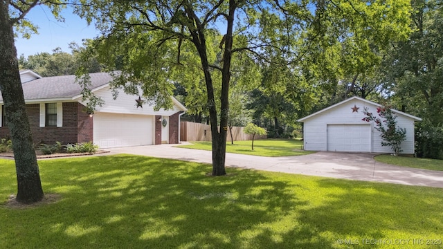 802 N Kiowa St, Chouteau, OK 74337 - photo 36