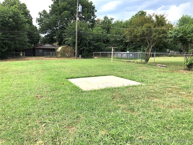 1129 E Maple St, Cushing, OK 74023 - photo 3
