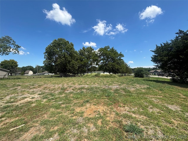 809 NE 5th St, Wagoner, OK 74467 - photo 3