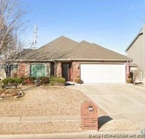 1920 W Broadway St, Broken Arrow, OK 74012 - photo 1