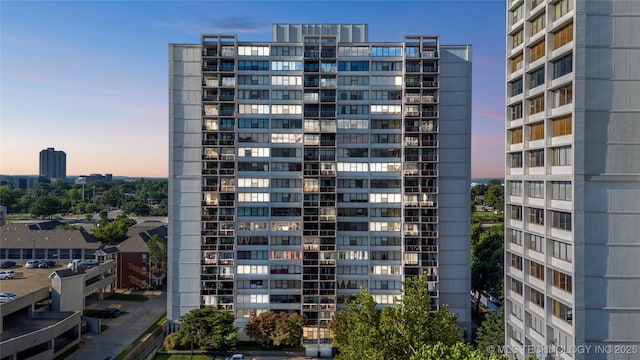 410 W 7th St Unit 2025, Tulsa, OK 74119 - photo 3