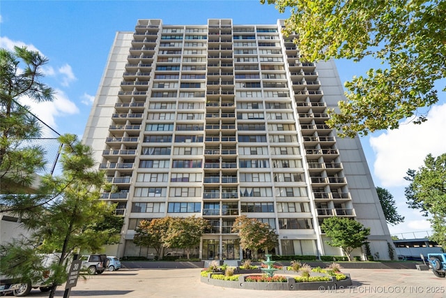 410 W 7th St Unit 2025, Tulsa, OK 74119 - photo 4