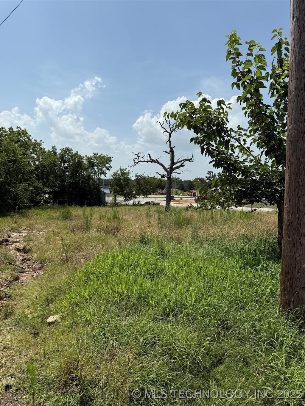 1220 Division, Sulphur, OK 73086 - photo 2