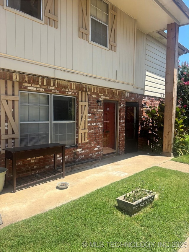 6156 S Madison Pl Unit B, Tulsa, OK 74136 - photo 1