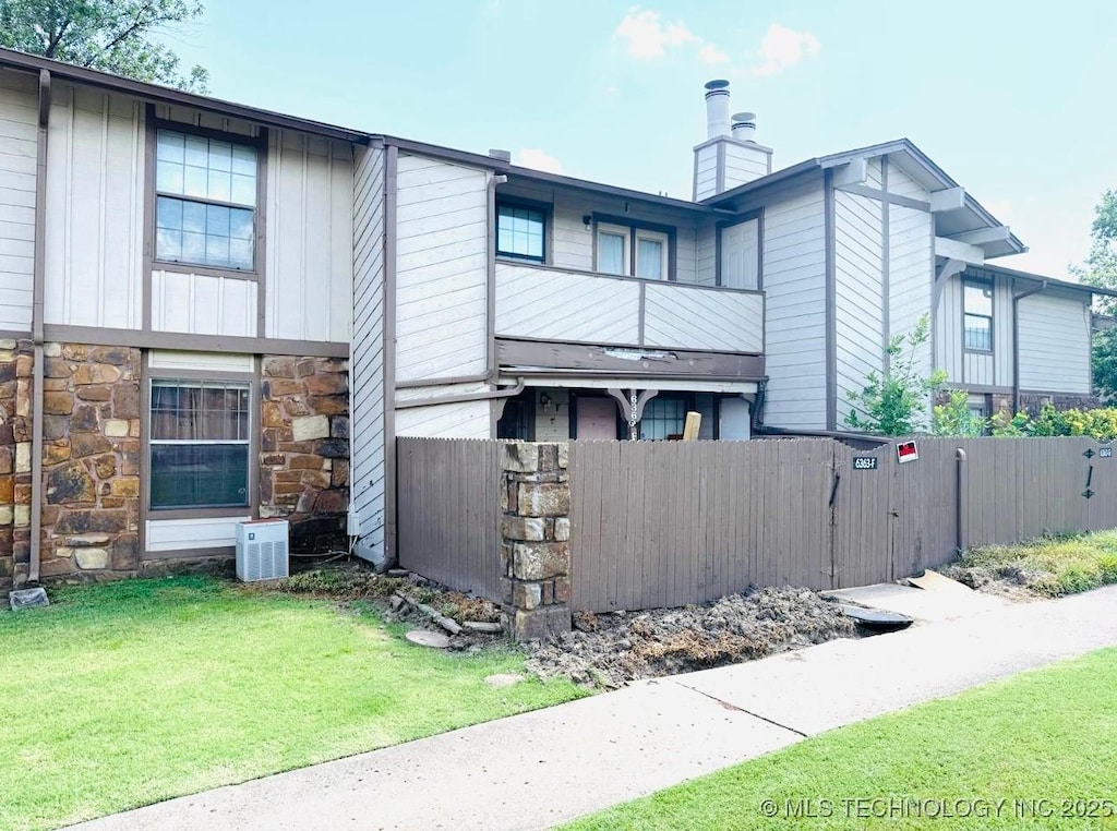 6363 S 80th E Ave Unit F, Tulsa, OK 74133 - photo 2