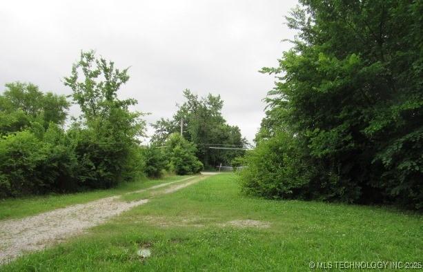 915 N Downing Ave, Dewey, OK 74029 - photo 12