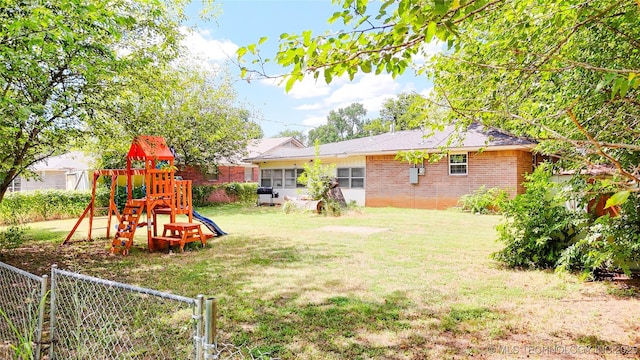 919 Charles Dr, Ada, OK 74820 - photo 4