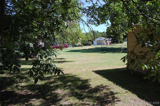1307 W Gentry St, Henryetta, OK 74437 - photo 9