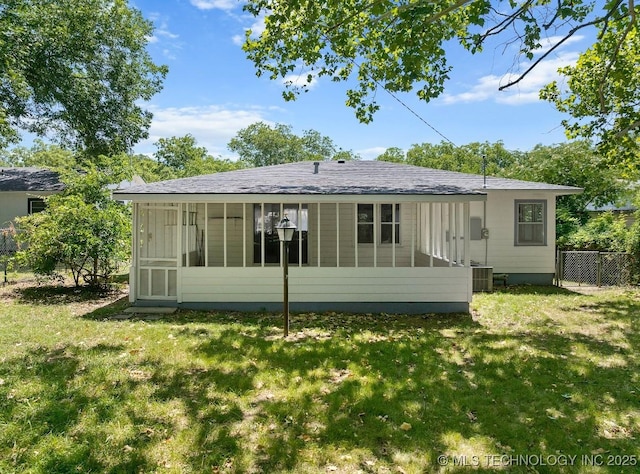 909 SE D St, Ardmore, OK 73401 - photo 30