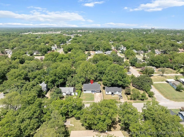 909 SE D St, Ardmore, OK 73401 - photo 33