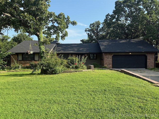 216 Gail Ln, Sapulpa, OK 74066 - photo 1