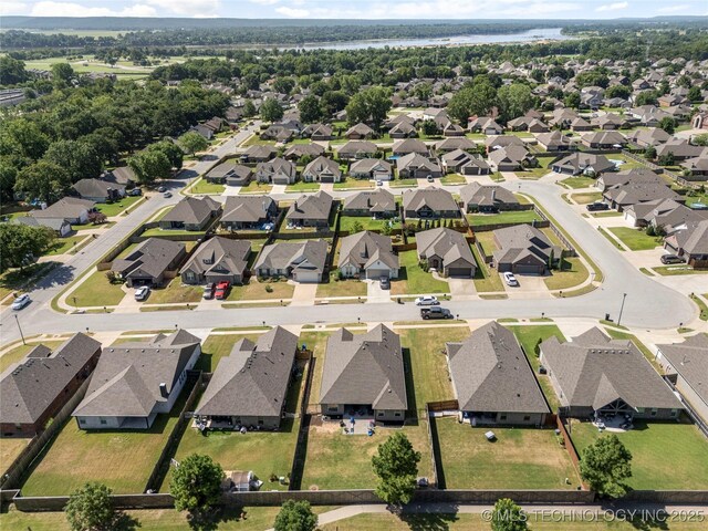 2414 W Kingsport Ct, Broken Arrow, OK 74011 - photo 35