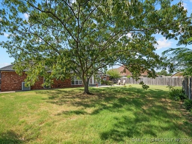 1045 W Mcintosh Ave, Checotah, OK 74426 - photo 7