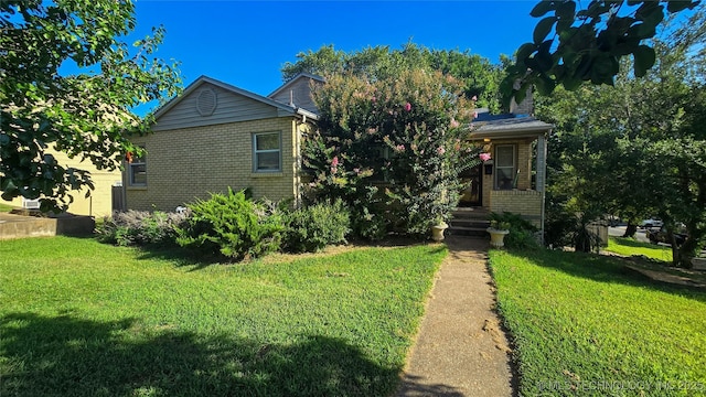 200 Forest Ave, Eufaula, OK 74432 - photo 1