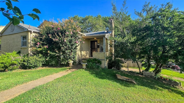 200 Forest Ave, Eufaula, OK 74432 - photo 2